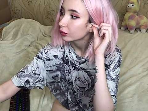 AmeliaBerr nude on cam for live porn chat