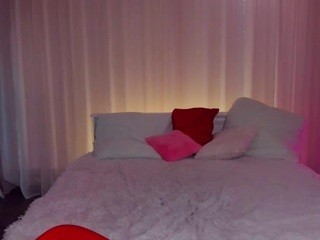 BlazinRuby nude on Live Sex Chat