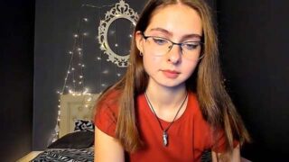 caroline_reed nude on cam for live porn chat