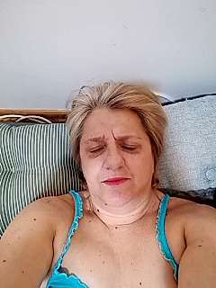 catwomens nude on cam for live porn chat