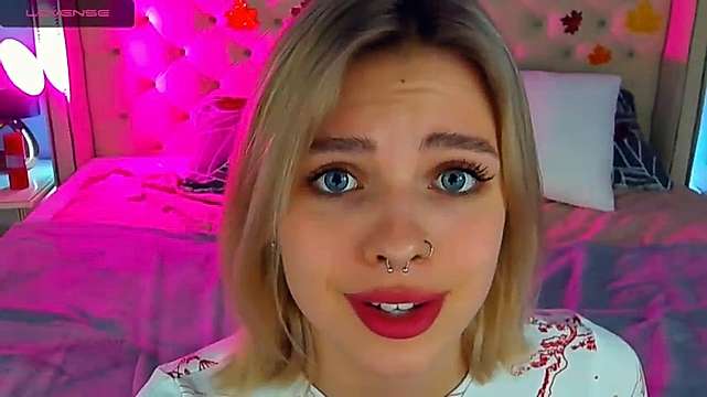 CharmingMariaa nude on cam for live porn chat