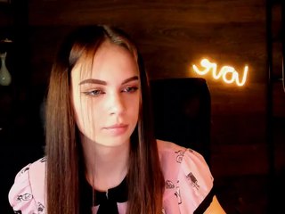 Christine nude on Live Sex Chat