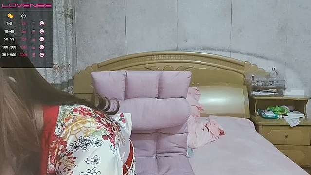 COOL-LL nude on cam for live porn chat