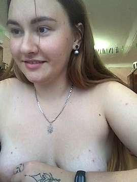 CoralTalks nude on cam for live porn chat