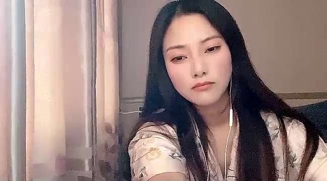 HaagenDazs_ nude on cam for live porn chat