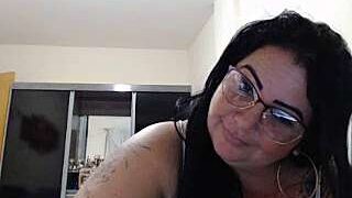 Lady40binho nude on cam for live porn chat