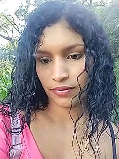 latinas_hot25 nude on cam for live porn chat