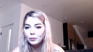 Lee Bardox nude on Live Sex Chat
