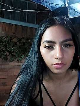 Lovely-Moon nude on cam for live porn chat