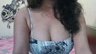 Parampara_sanghvi nude on cam for live porn chat