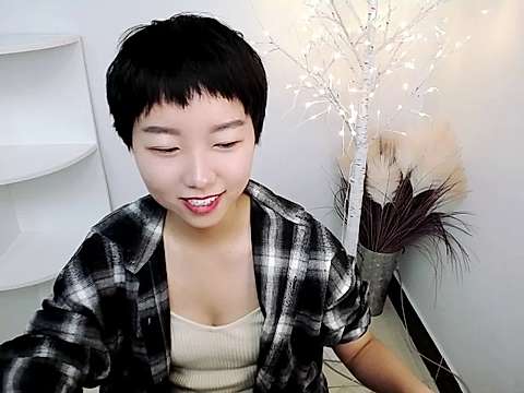 QX_Xinxin nude on cam for live porn chat