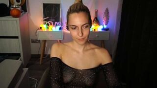 trixxie_love nude on cam for live porn chat
