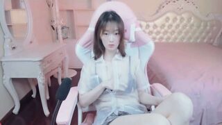 Xue-erYa nude on cam for live porn chat
