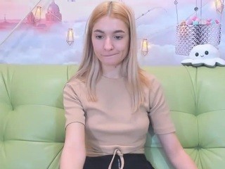 AddisonGray nude on Live Sex Chat
