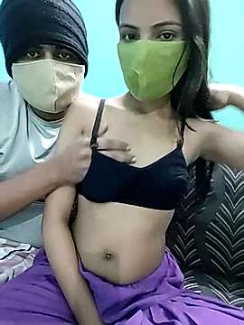 HoneyBee_69 nude on cam for live porn chat