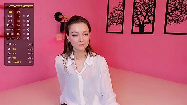 RhodaChasee nude on cam for live porn chat