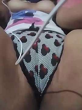 Safadinha_lyma32 nude on cam for live porn chat