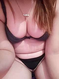 Bibich251 nude on cam for live porn chat