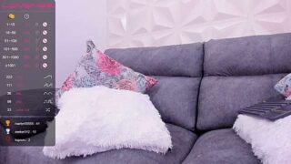 io_chie_ nude on cam for live porn chat