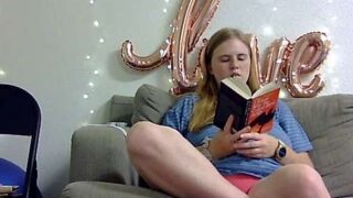 KStar850 nude on cam for live porn chat