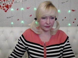 OliviaGrandee nude on Live Sex Chat