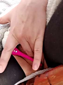 Jessy_Elly nude on cam for live porn chat