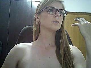 SavannaGirly nude on cam for live porn chat