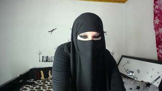 evelyn__salah nude on cam for live porn chat