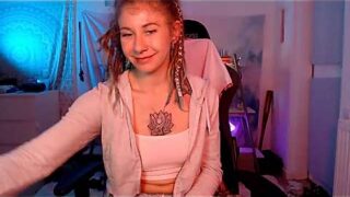 Julia_Juice nude on cam for live porn chat