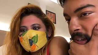 Indian_DreamGirl_Myra nude on cam for live porn chat
