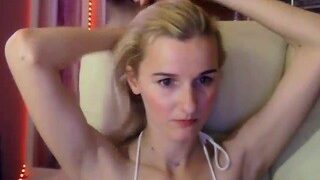 LoveeStory nude on Live Sex Chat
