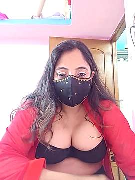 sexyinaya22 nude on cam for live porn chat