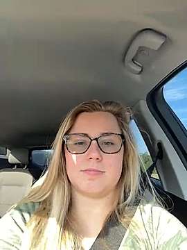 tinyNwet96 nude on cam for live porn chat