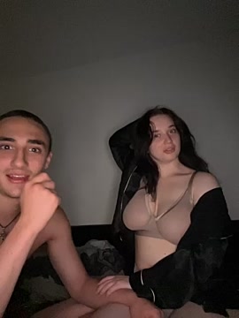 LiahwithDaddy nude on cam for live porn chat