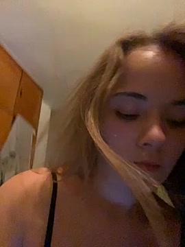 oneinamillion- nude on cam for live porn chat