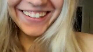 ScarletCallings nude on cam for live porn chat