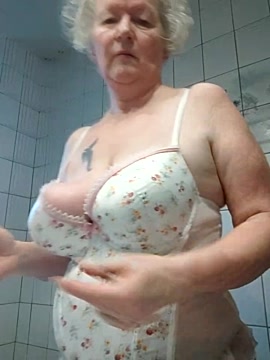 SexyHexy45 nude on cam for live porn chat