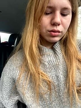 RoadQueen19 nude on cam for live porn chat