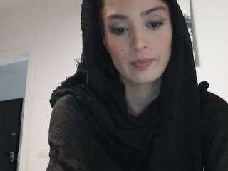 persianbaddie nude on Live Sex Chat