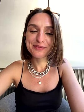 ArtistAnn nude on cam for live porn chat