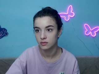 CarolinaBensy nude on Live Sex Chat