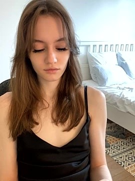 malyshhka nude on cam for live porn chat
