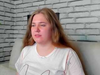 Megan-Violer nude on Live Sex Chat