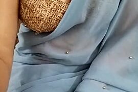 Mounika25 nude on cam for live porn chat