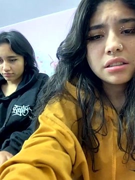 Sweet_girlss1 nude on cam for live porn chat