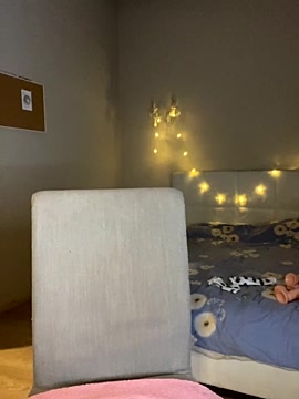 xDinnax nude on cam for live porn chat