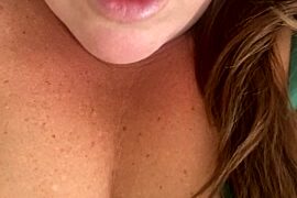 xsexycurvymilf nude on cam for live porn chat