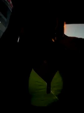 Brilliant-Gold nude on cam for live porn chat