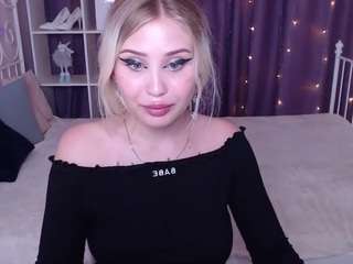 DollHtty nude on Live Sex Chat