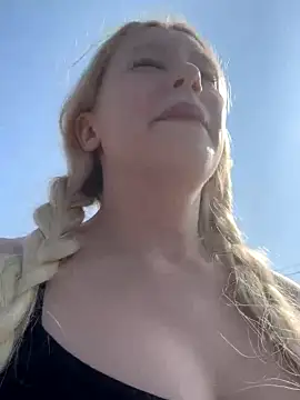 EmmyMood nude on cam for live porn chat